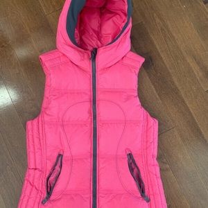 Lululemon seniorita pink peace of mind vest 6/8